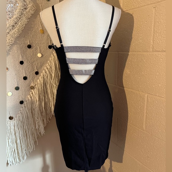 #15 Haute Monde Dress size medium color black beautiful ..Holidays coming up - Picture 5 of 8